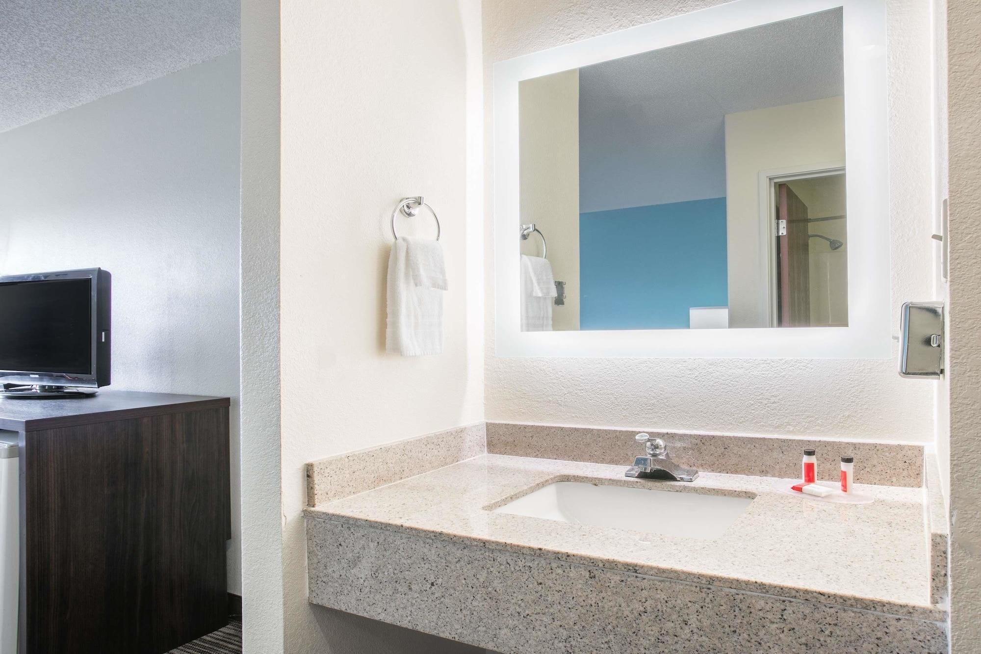Howard Johnson By Wyndham Scott Lafayette Luaran gambar